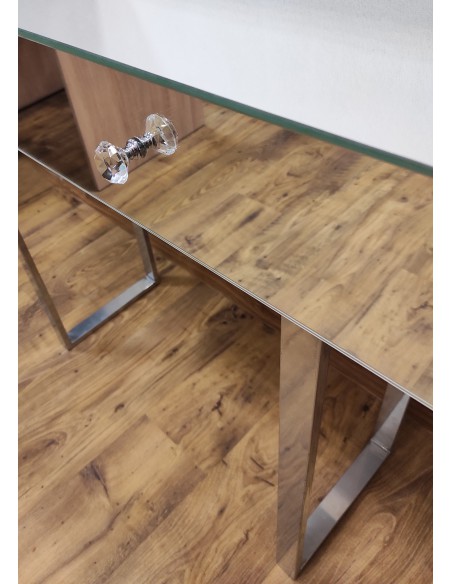 Toaletka konsola lustrzana z srebrnymi nóżkami glamour- TOALETKA SREBRNA