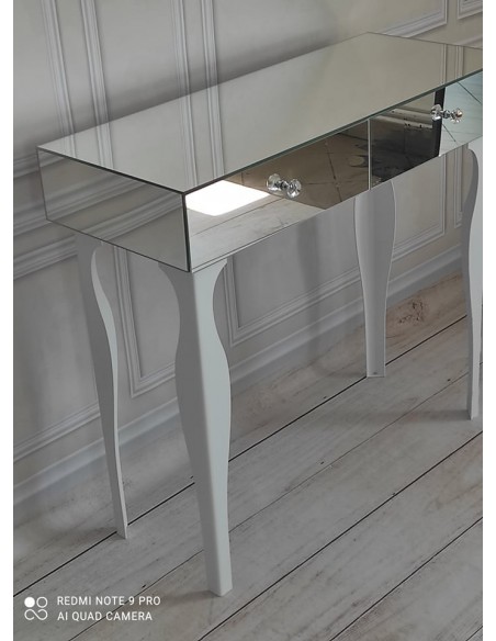 Toaletka konsola lustrzana z białymi nóżkami glamour - TOALETKA BIAŁA